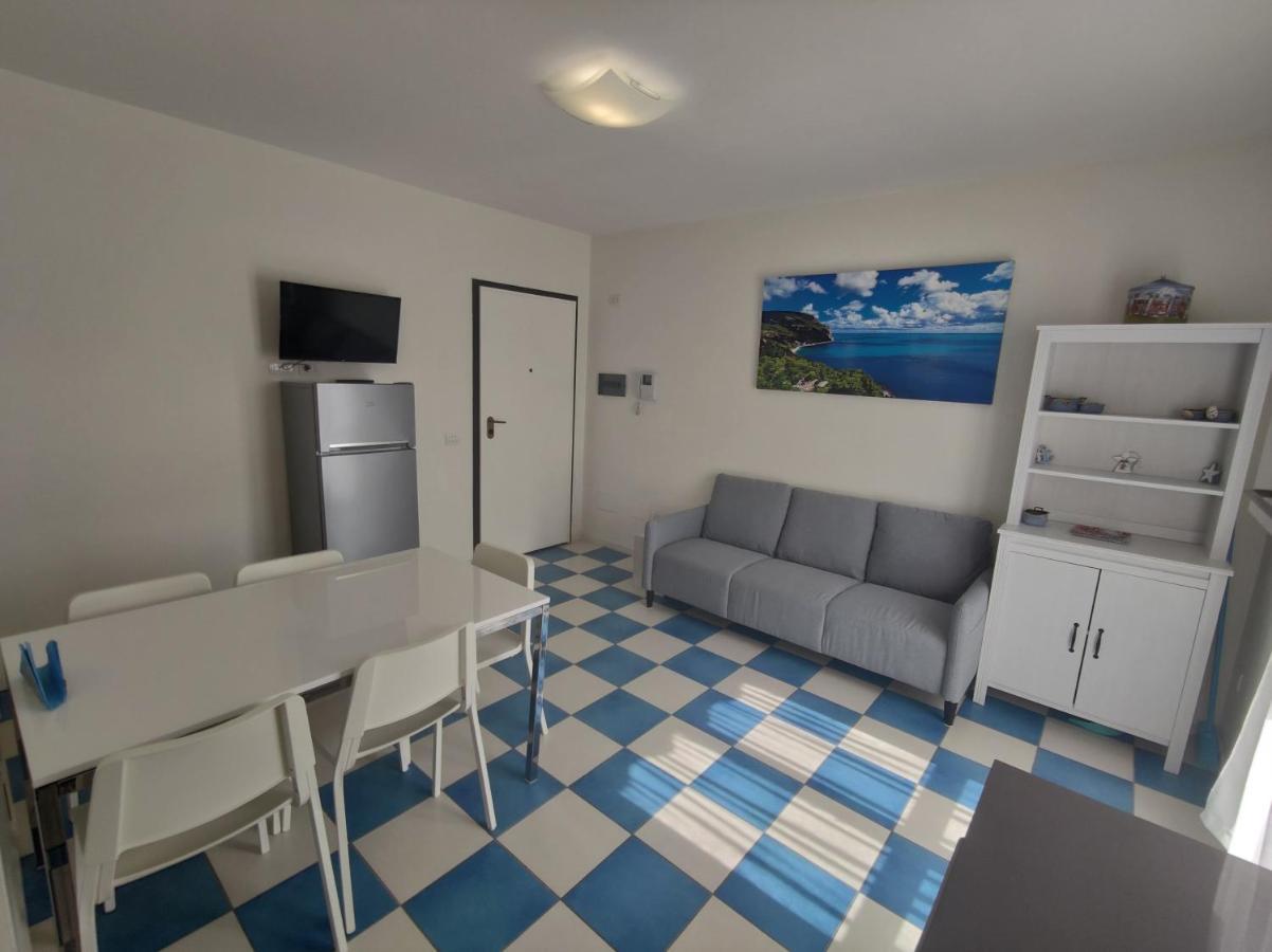 Appartamento L'Azalea - A Due Passi Da Numana Con Grande Terrazzo E Piscina Condominiale Stagionale Sirolo Exterior foto